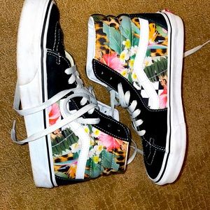 Floral SK8-Hi Vans